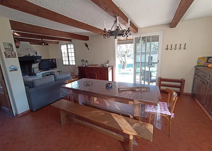 Maison De Campagne Allemagne-en-Provence