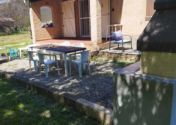 Maison De Campagne Allemagne-en-Provence